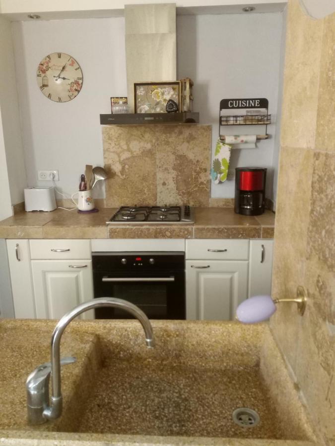 Le Bastidon De Louis, L'Isle Sur La Sorgue Villa Bagian luar foto