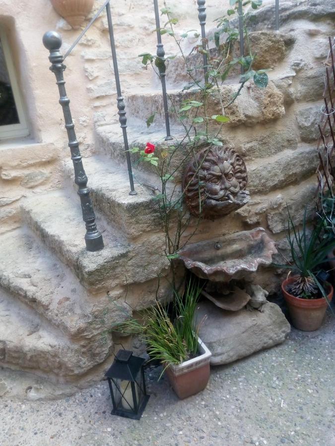 Le Bastidon De Louis, L'Isle Sur La Sorgue Villa Bagian luar foto