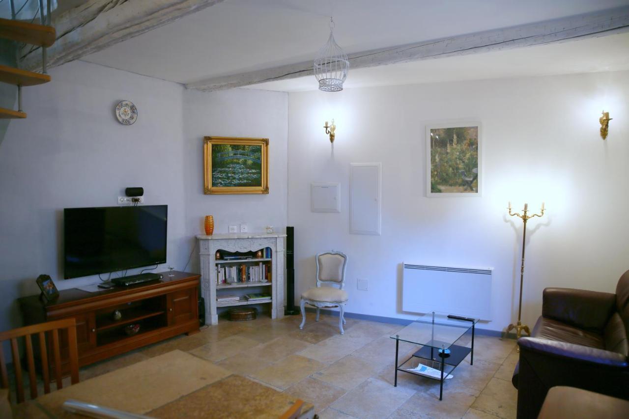 Le Bastidon De Louis, L'Isle Sur La Sorgue Villa Bagian luar foto