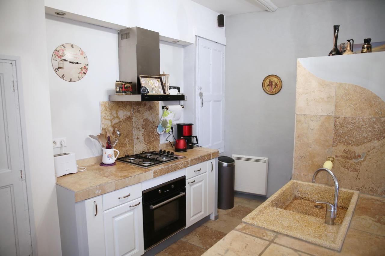 Le Bastidon De Louis, L'Isle Sur La Sorgue Villa Bagian luar foto